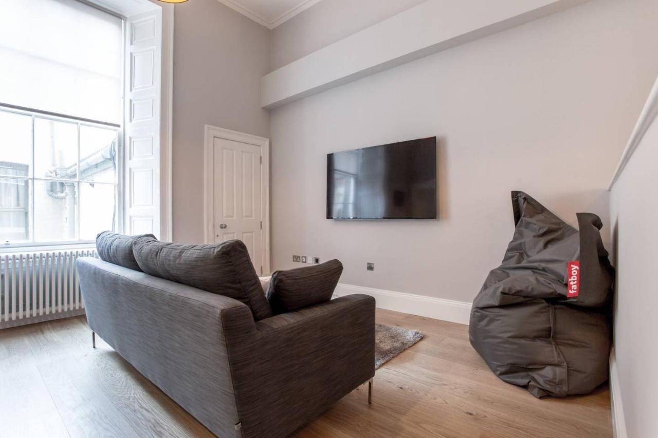 Altido Stylish 1-Bed Flat In The Heart Of New Town Apartment Единбург Екстериор снимка